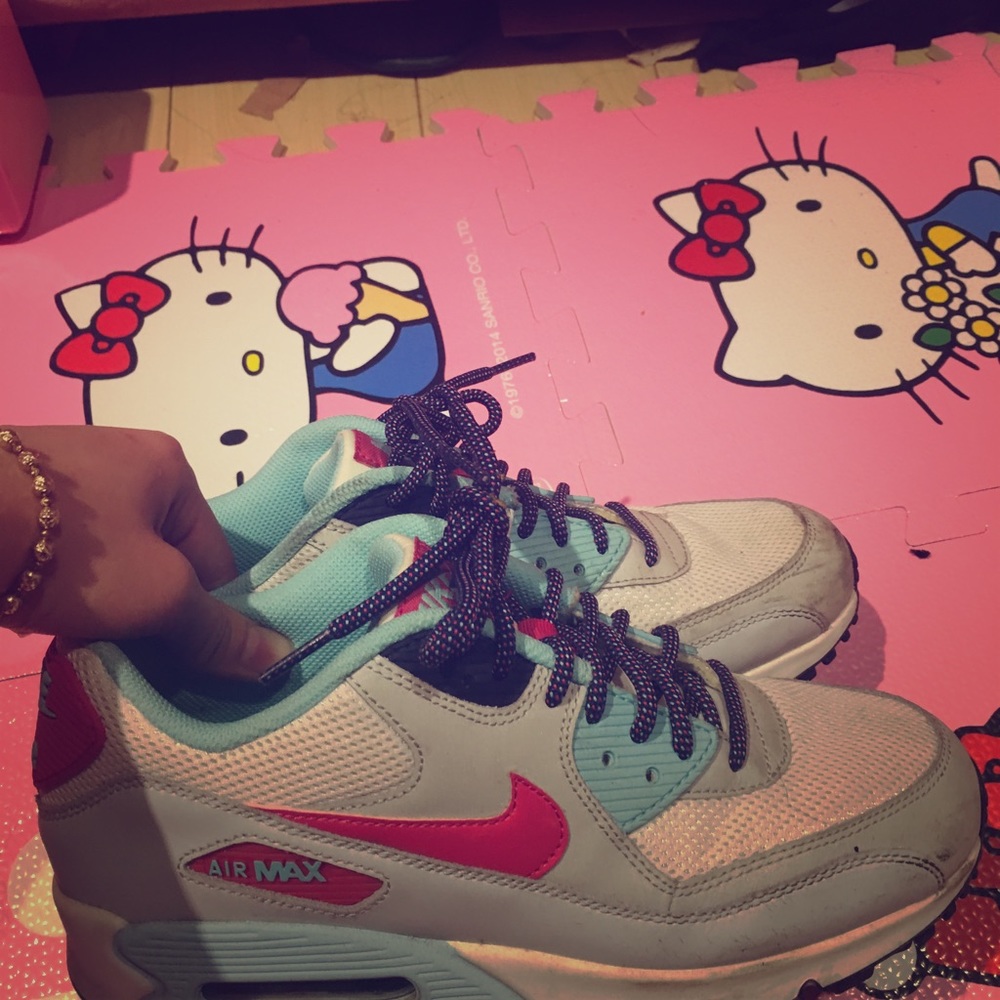 nike air sneaker .